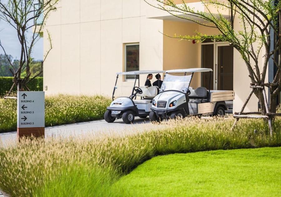 Eastin Thana City Golf Resort Bangkok Samut Prakan Exterior foto